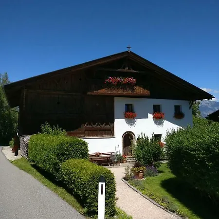Haus Falkner *